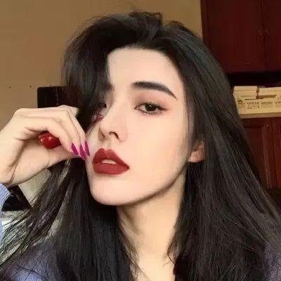 修女艾达